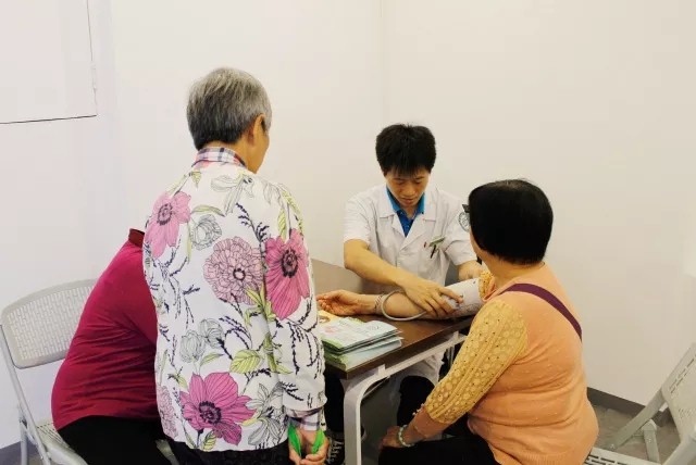 中國(guó)創新養老(lǎo)模式又(yòu)添新貴，好(hǎo)孝心居家(jiā)養老(lǎo)綜合體(tǐ)盛大(dà)起航