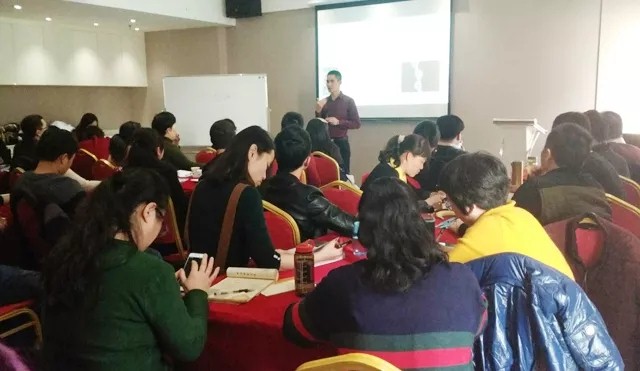 卯足幹勁,沖刺年(nián)終丨好(hǎo)孝心全國(guó)門(mén)店(diàn)2017年(nián)末培訓圓滿收官! 卯足幹勁,沖刺年(nián)終丨好(hǎo)孝心全國(guó)門(mén)店(diàn)2017年(nián)末培訓圓滿收官!