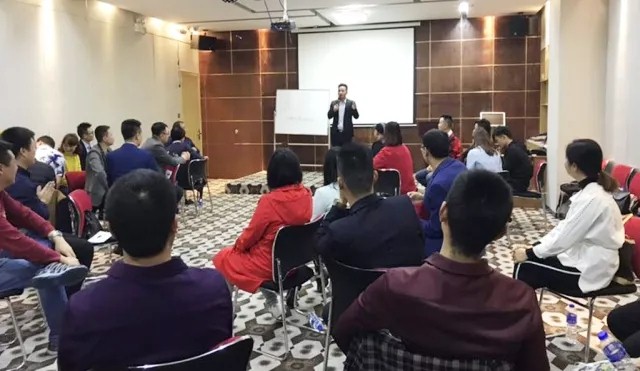 旺年(nián)蓄勢待發,全員(yuán)培訓赢戰2018! 旺年(nián)蓄勢待發,全員(yuán)培訓赢戰2018!