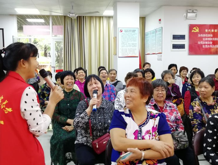 黃(huáng)石街(jiē)居家(jiā)養老(lǎo)中心“直面人(rén)生(shēng)，坦然面對(duì)生(shēng)命”心理(lǐ)講座活動