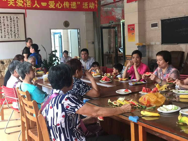 “孝愛(ài)領航，養老(lǎo)體(tǐ)驗我先行(xíng)”---正皓居養老(lǎo)院半日(rì)遊