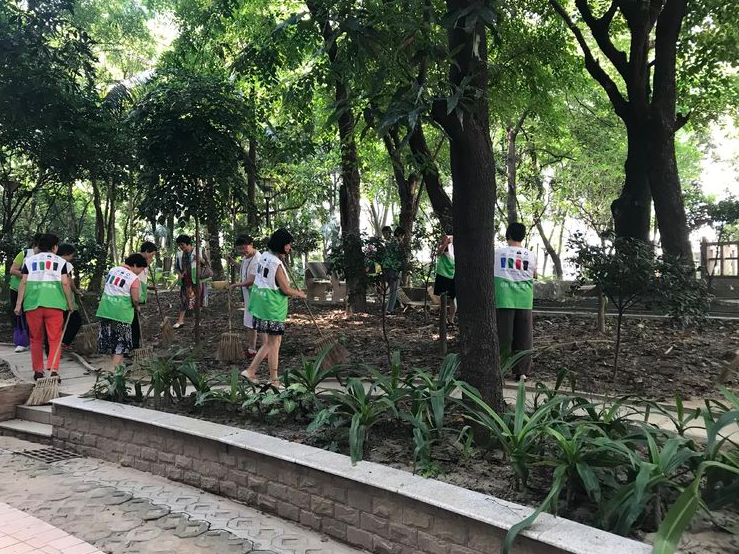 【黃(huáng)石居養】垃圾分(fēn)類我先行(xíng)