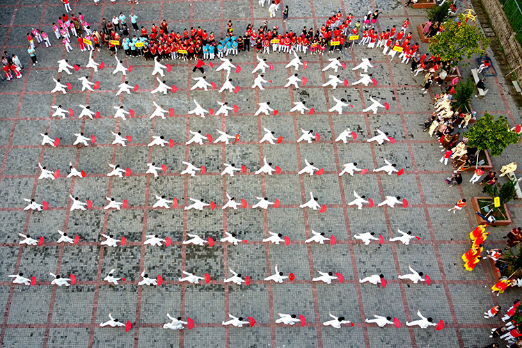 江西(xī)南(nán)豐:科(kē)學健身(shēn)助力老(lǎo)年(nián)人(rén)健康 江西(xī)南(nán)豐:科(kē)學健身(shēn)助力老(lǎo)年(nián)人(rén)健康