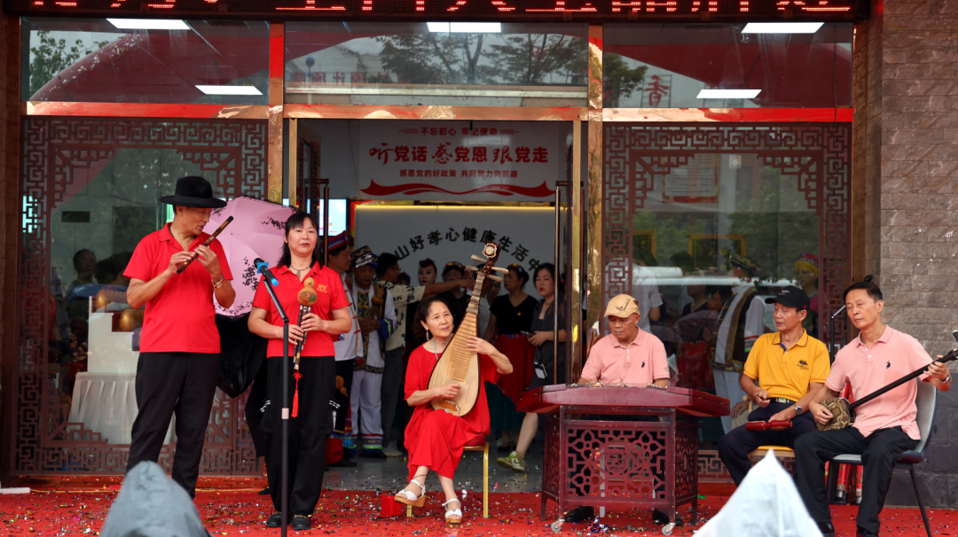 為(wèi)老(lǎo)服務再添“新成員(yuán)” 好(hǎo)孝心馬鞍山(shān)為(wèi)老(lǎo)服務中心盛大(dà)開(kāi)業(yè)！