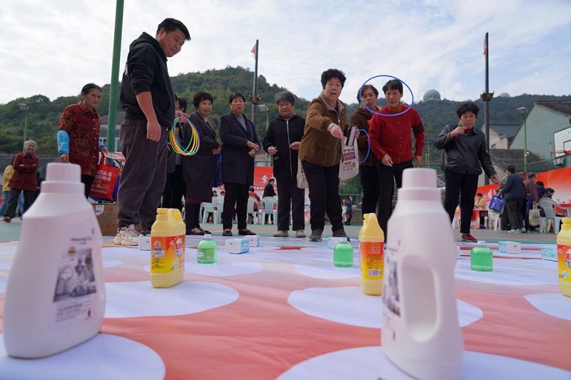 甯波長(cháng)街(jiē)鎮：情暖企退 樂(yuè)享生(shēng)活