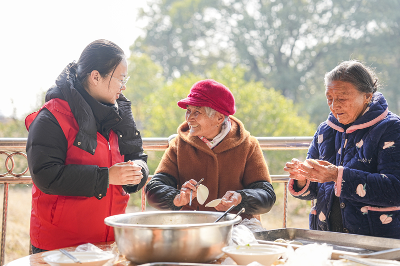 江西(xī)南(nán)豐：打造“家(jiā)門(mén)口”的(de)幸福養老(lǎo)圈